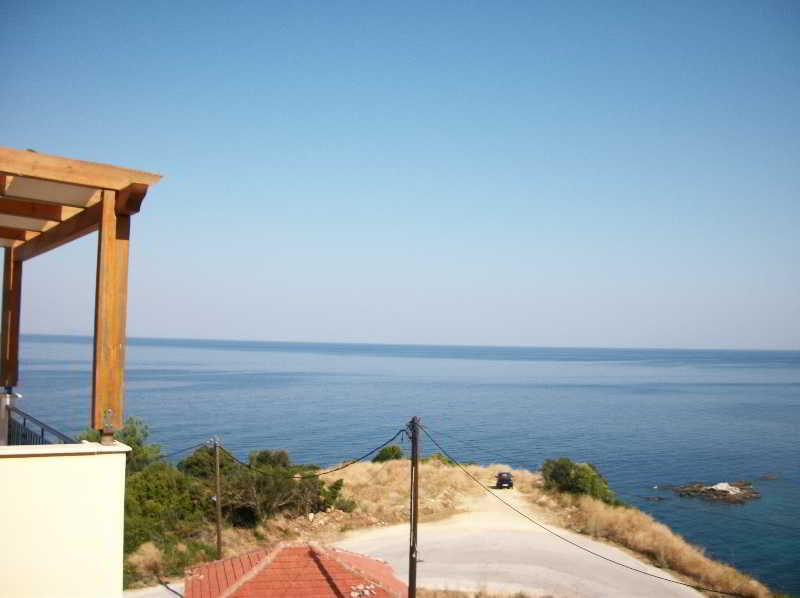 Dioni Studios&Apartments Poros  Exterior foto
